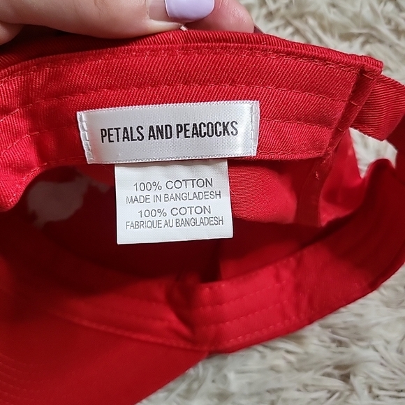 Petals And Peacocks Red Make It Hot Sriracha Vibes Baseball Cap Hat - Picture 9 of 9